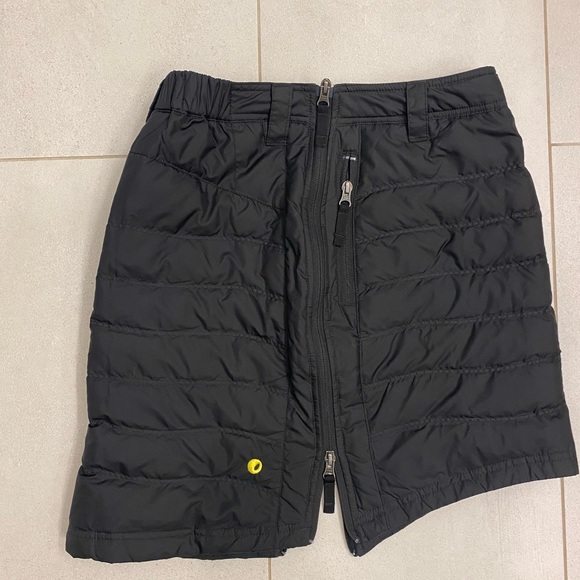 Skhoop Black Short Down Skirt - Picture 5 of 11